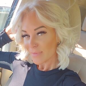 Meet your Posher, Stacy